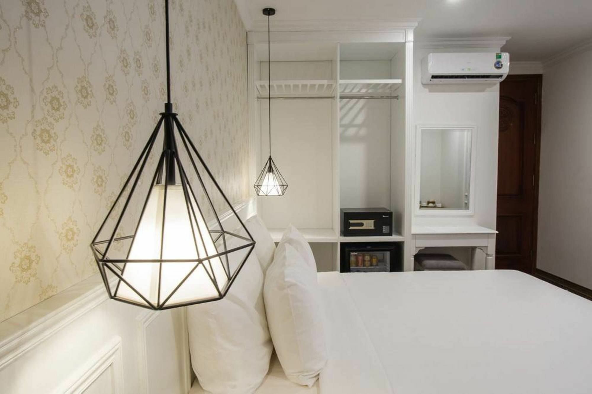 Hanoi A83 Hotel Экстерьер фото