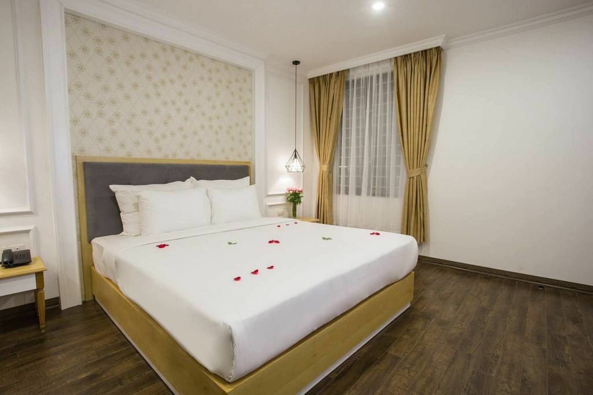 Hanoi A83 Hotel Экстерьер фото